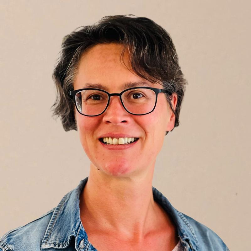 { user.name.0.value }}