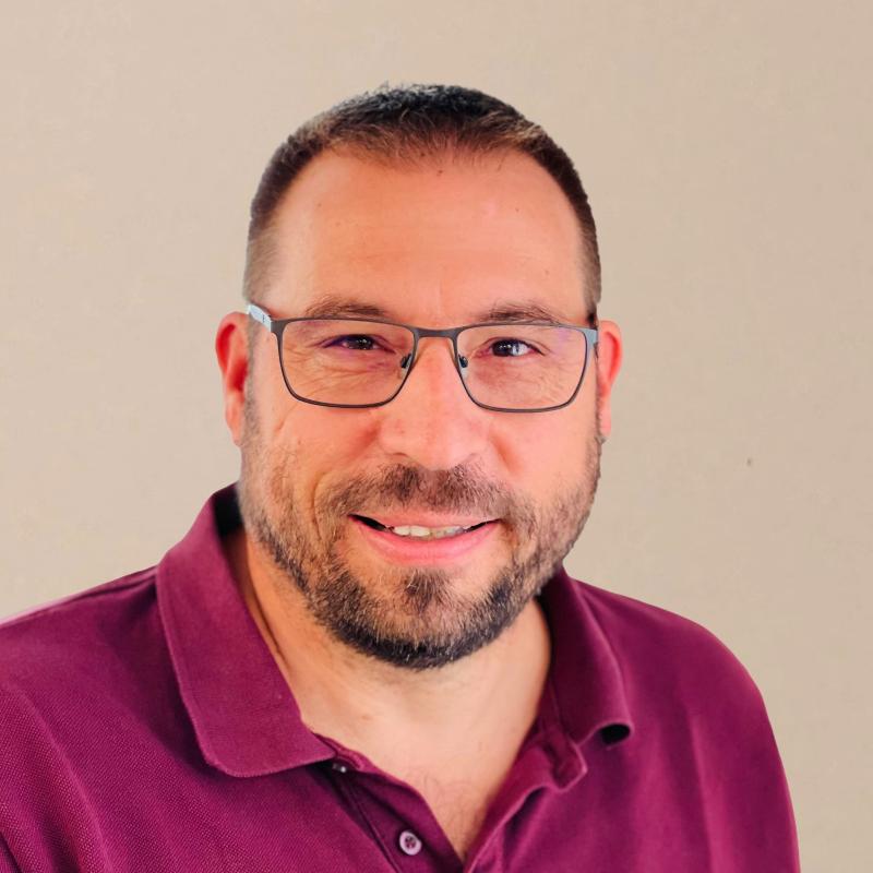 { user.name.0.value }}