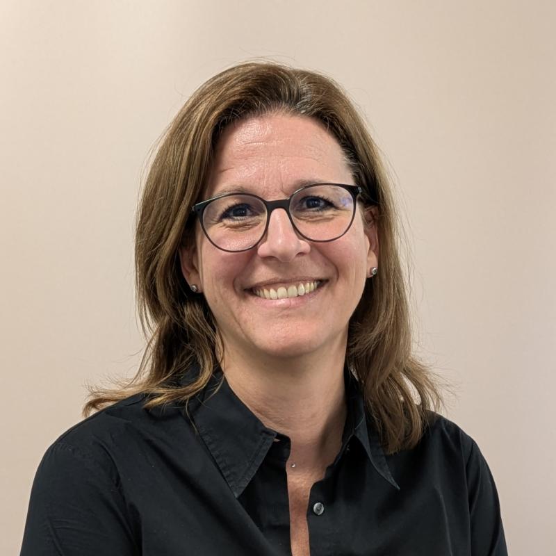 { user.name.0.value }}